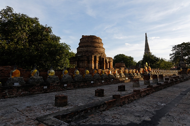 Wat Yai Chai Monkon-073